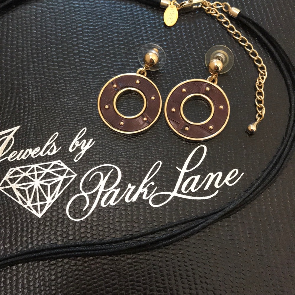 PARK LANE GENUINE LEATHER NECKLACE & EARRING SET - Picture 5 of 8